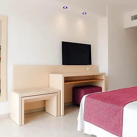 Bluesea Coral Hotel Santa Eulària des Riu